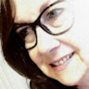 Meet your Posher, Debra